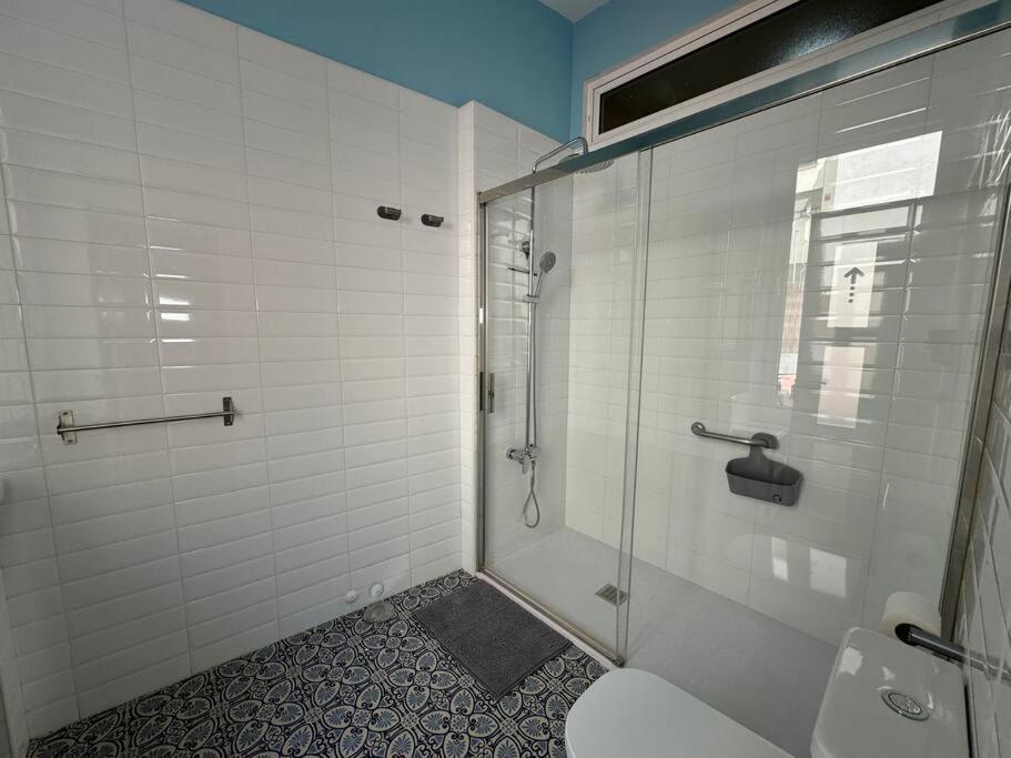 Encantador Apartamento En Alicante Centro Buitenkant foto